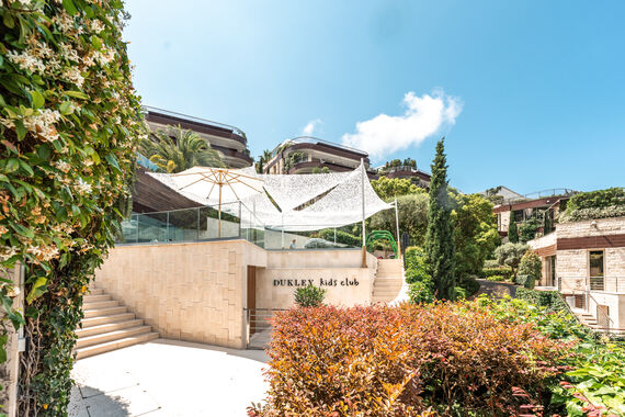 Dukley Hotel & Resort