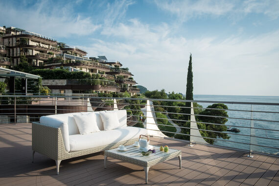 Dukley Hotel & Resort