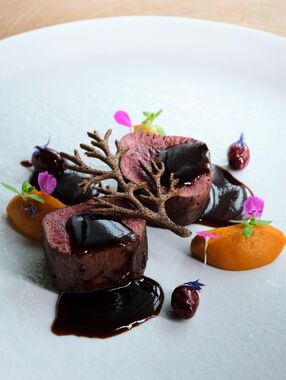 DV Chalet Boutique Hotel