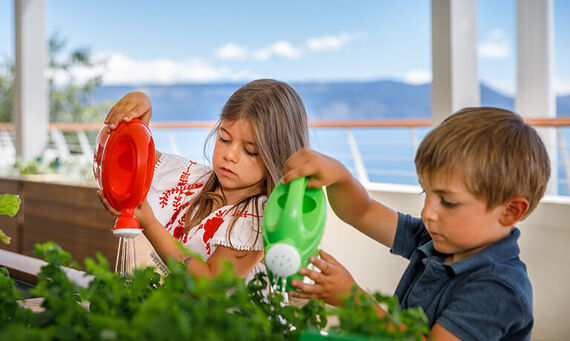 Valamar Girandella Family