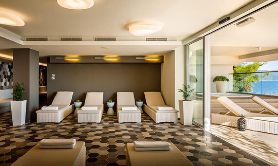 Valamar Girandella Family